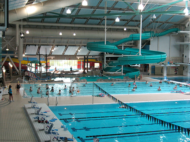 commonwealth swimming pool